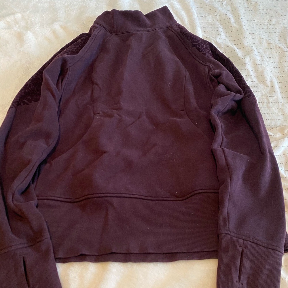 Lululemon Sweatshirt SZ 8